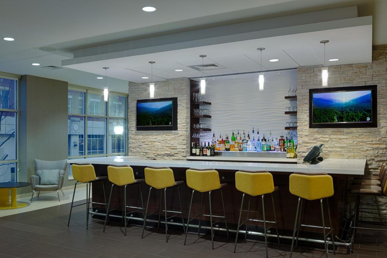 Springhill Suites By Marriott Bloomington Exterior foto